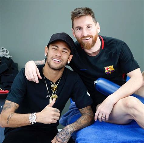 Messi Diz Que Neymar Pediria Perdão à Torcida Para Voltar Ao Barcelona