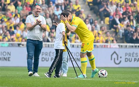 Fc Nantes Fondation Maillot Pour La Vie Fcn Asm L O Au