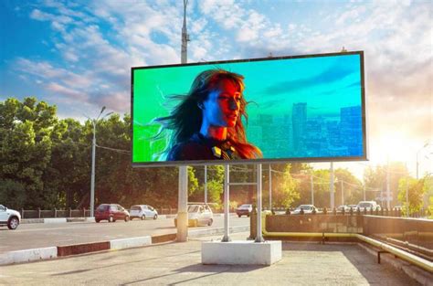 LED экран: преимущества и область использования
