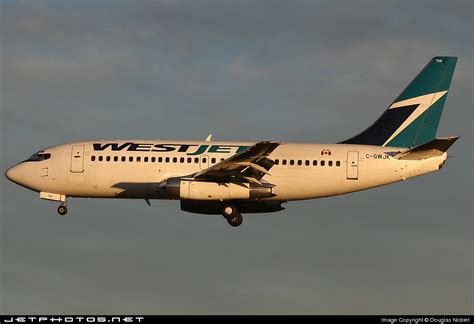 C Gwjk Boeing Adv Westjet Airlines Douglas Noblet