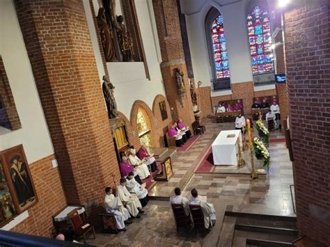 Uroczyste nieszpory połączone z wyznaniem wiary i przysięgą wierności