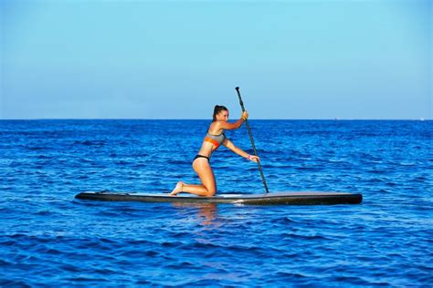 Beginner Standup Paddleboard On Knees Paddling Paddle Pursuits