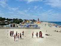 L Indép France Bleu Tour à Argelès plage village et port le plein