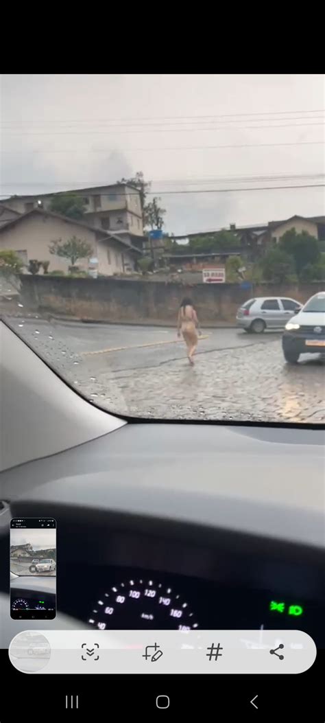 Video Mostra Mulher Andando Nua Na Rua Em SBS Jornal Liberdade