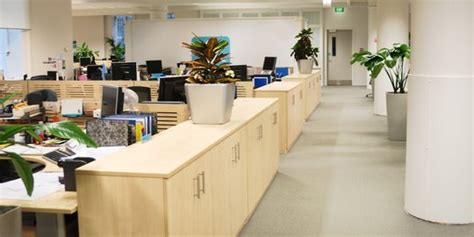 maksud kantor