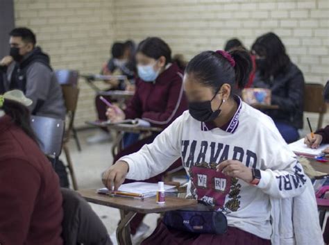 Clases Se Mantienen En Nuevo Le N Pese A Bajas Temperaturas Imagen