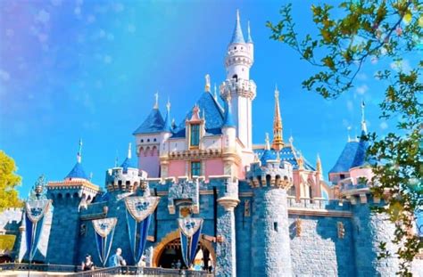 Disneyland Castle Fun Facts About Sleeping Beauty Castle