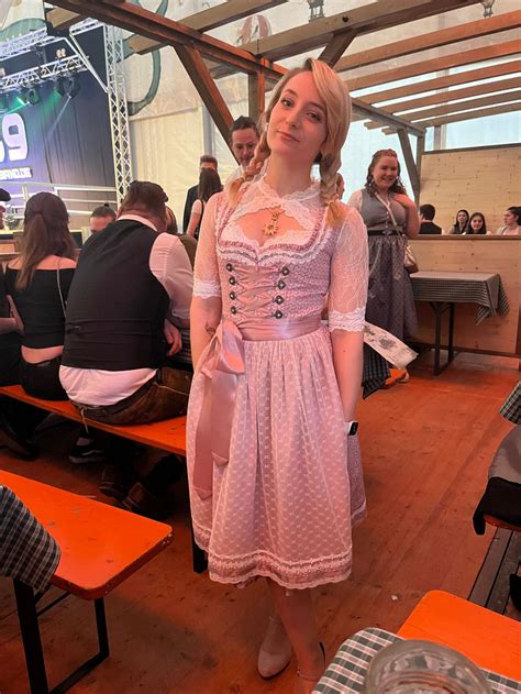 Tz Wiesn Madl Kandidatin Sisi Aus Erding