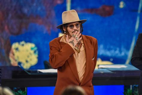 Johnny Depp Si Racconta A Che Tempo Che Fa Da Al Pacino A Andrea