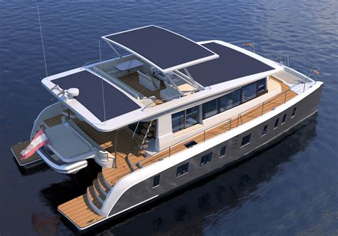 Le Silent 55 Le Yacht Catamaran à Propulsion Solaire