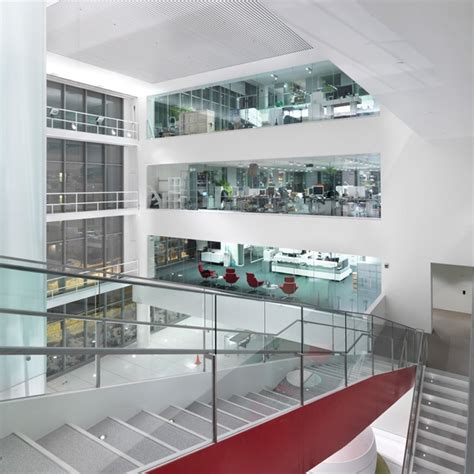 An open, collaborative space | MIT News | Massachusetts Institute of ...