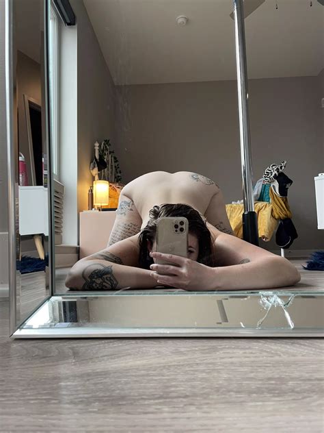 Happy Friday Nudes Altgonewild NUDE PICS ORG