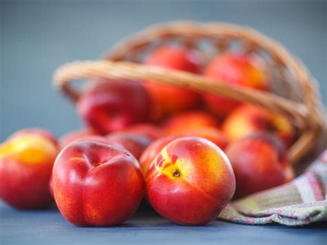 Tips For Getting Nectarines To Ripen Faster