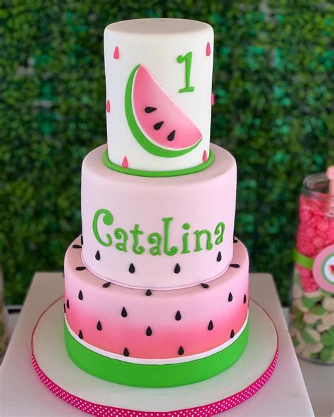 One In A Melon Birthday Cake Pin On Awesome Cakes One In A Melon Smash Cake And Cake