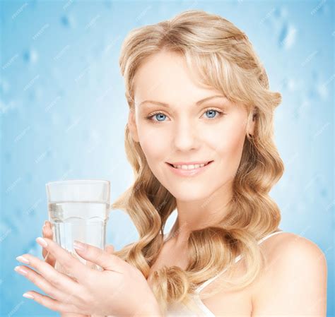 Premium Photo Closeup Picture Of Woman Holding Glass Of Water