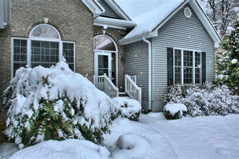 Surviving the Harsh Winter Months: Ottawa Winter Landscaping