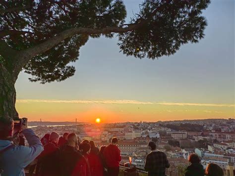 Tour Privato Di Lisbona Al Tramonto Con Tuk Tuk Getyourguide