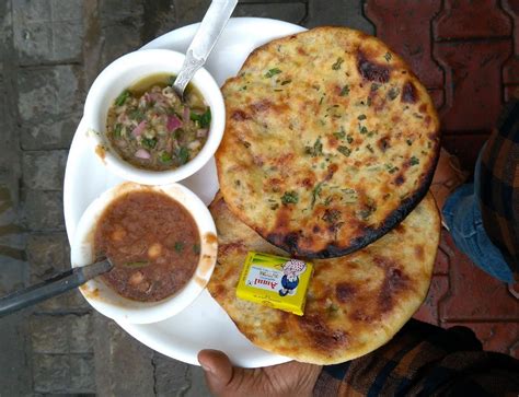 kulcha  amritsar nutri kulcha  aloo kulcha  amritsar