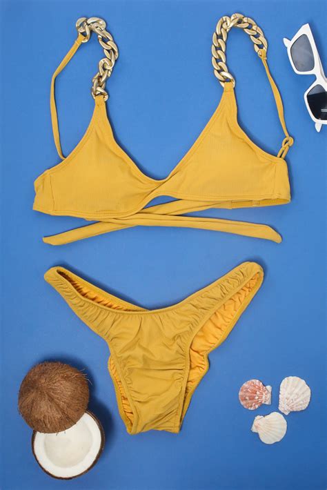 Mustard Ribbed Bikini Set With Chain Ligglo