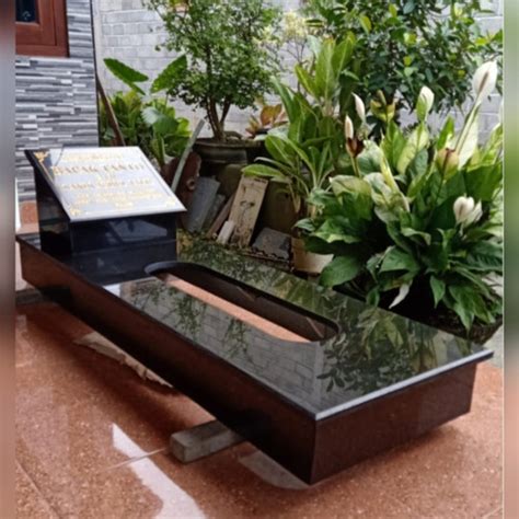 Jual Kijing Makam Batu Granit Hitam Asli Batu Alam Kwalitas Terbaik