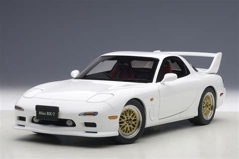 Mazda Efini RX 7 FD Tuned Version Pure White AUTOart