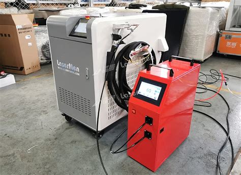 Handheld Laser Welder 1000w 1500w 2000w Fiber Laser Welding Equipment Price 5 In 1 Portable