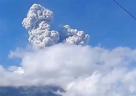 Hari Ini Gunung Merapi Dua Kali Erupsi