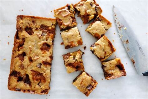 Chocolate Chip Caramel Pretzel Blondies Foodtalk