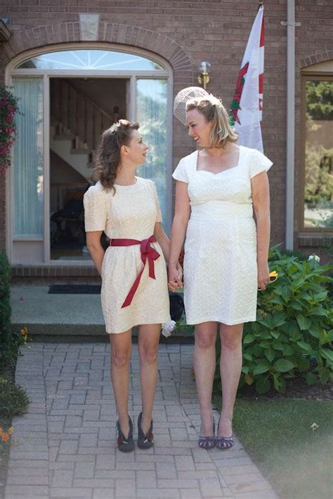 Destination Retro Lesbian Wedding Alexa Clarke Kent Photography 4942 Rock N Roll Bride