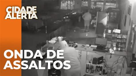 Onda De Assaltos Toma Conta Do Bairro Merc S Em Curitiba Youtube