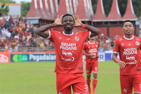 LIVE SCORE HASIL AKHIR Semen Padang Vs Malut United CEK SKOR Babak