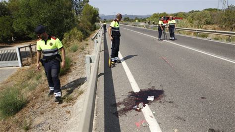 Tres Jóvenes Muertos Y Otros Dos Heridos En Un Accidente De Tráfico En Balaguer Lleida