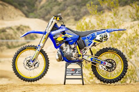 2001 Yamaha YZ250 2 Stroke Motocross Bike Build Garage Build Racer X