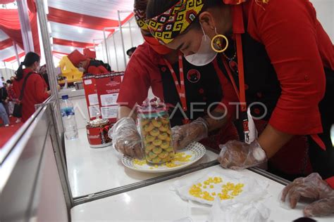 FESTIVAL KULINER PENDAMPING BERAS PDI PERJUANGAN ANTARA Foto