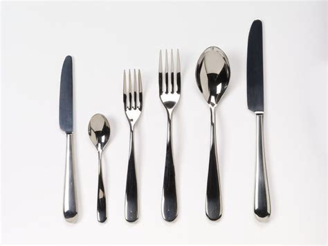 Nuovo Milano Cutlery Set Ettore Sottsass Alessi 1982 Milanese