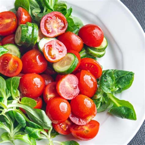 25 Best Tomato Salad Recipes