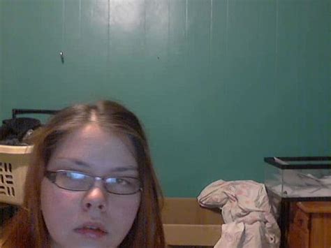 Cute Nerdy Wife And Cam Model Strips For Pervs XVIDEOS