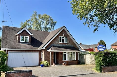 4 Bed Detached House For Sale In Oak Lane Ringwood Bh24 Zoopla