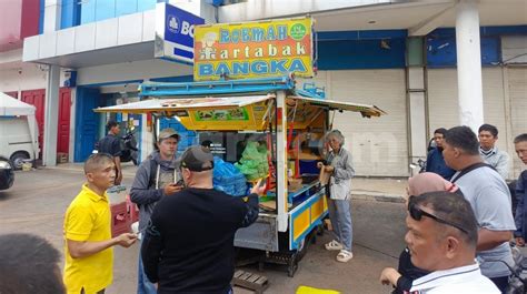 Ojol Borong Martabak Yang Viral Usai Ribut Dengan Petugas Dishub Medan