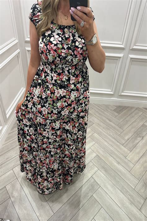 Black Gerri Floral Shirred Maxi Dress Want That Trend