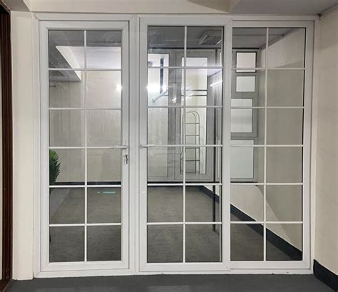 UPVC Glass Hinged Door For Home And Hotel Thickness 40mm Frame At