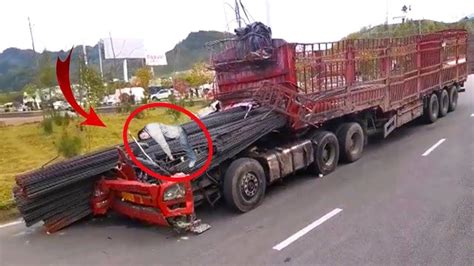 Extremely Idiots Dangerous Fastest Crazy Truck Bus Heavy Equipment