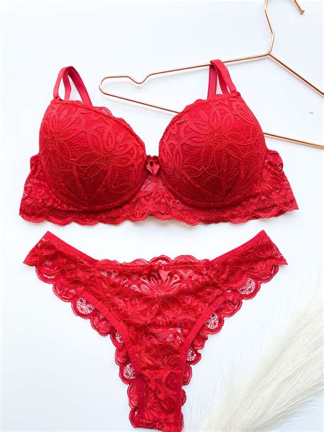 Conjunto De Bojo Tradicional Vermelho Conhe A A Treacy Lingerie Uma