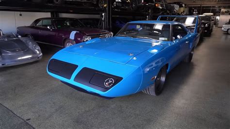 Plymouth Superbird Restomod Handing Out Losses With Hellcat