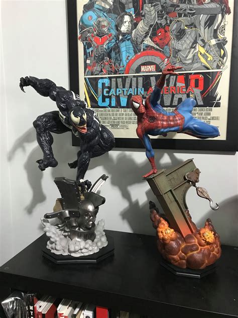 Sideshow Venom Premium Format Statue Released Photos Marvel Toy News