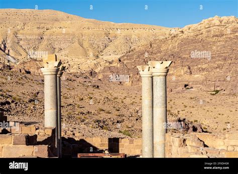 Capitelli Di Colonne Storiche Immagini E Fotos Stock Pagina Alamy