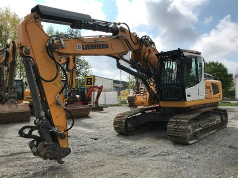 Liebherr R922 LC Litronic Raupenbagger Baumaschinen Beutlhauser