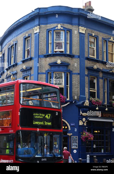 British Urban Attraction Double Decker Double Decker Red Bus Hi Res