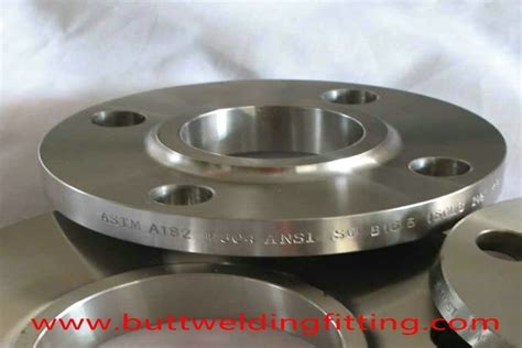 La FLANGIA ASTM A105 ASME B16 5 SCH 10 La Rf CL 300 NPS 22 Di WN Ha