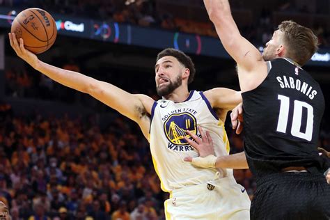 Klay Thompsons Two Way Prowess In Spotlight As Warriors Tie Series